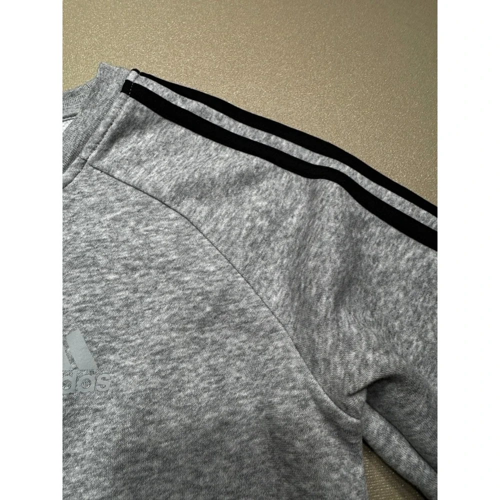 Adidas Essentials 3-Stripes Crewneck Sweatshirt Heather Grey‎ XS Womens Pullover
